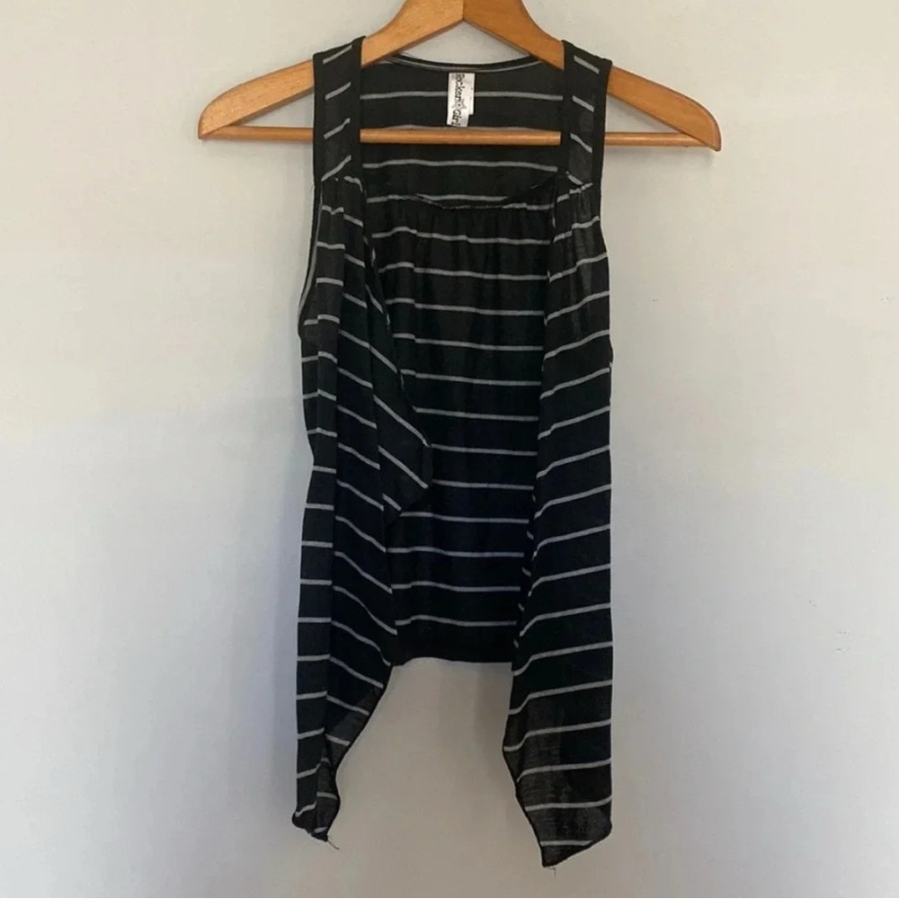 Rocker Girl Black and Gray Striped Sleeveless Vest Size Small